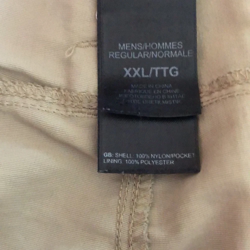 NORTH FACE CARGO SHORTS XXL NYLON NORTH FACE XXL TAN CARGO SHORtS